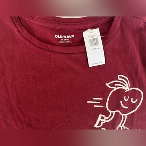 NWT short sleeve graphic tee